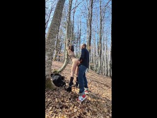 Provoking Vixen Stripper Shows Off Her Pussy