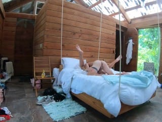 Sultry Sweetheart River Lynn Shows Off Her Snatch