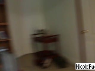 Heavenly Beaver Nicole Aniston Has A Playful Ass